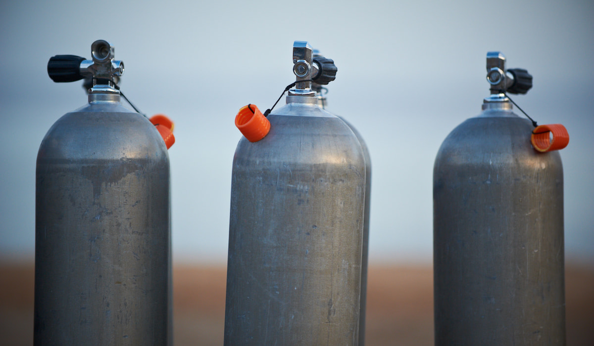 Do Oxygen Tanks Go Bad? DIY All Day