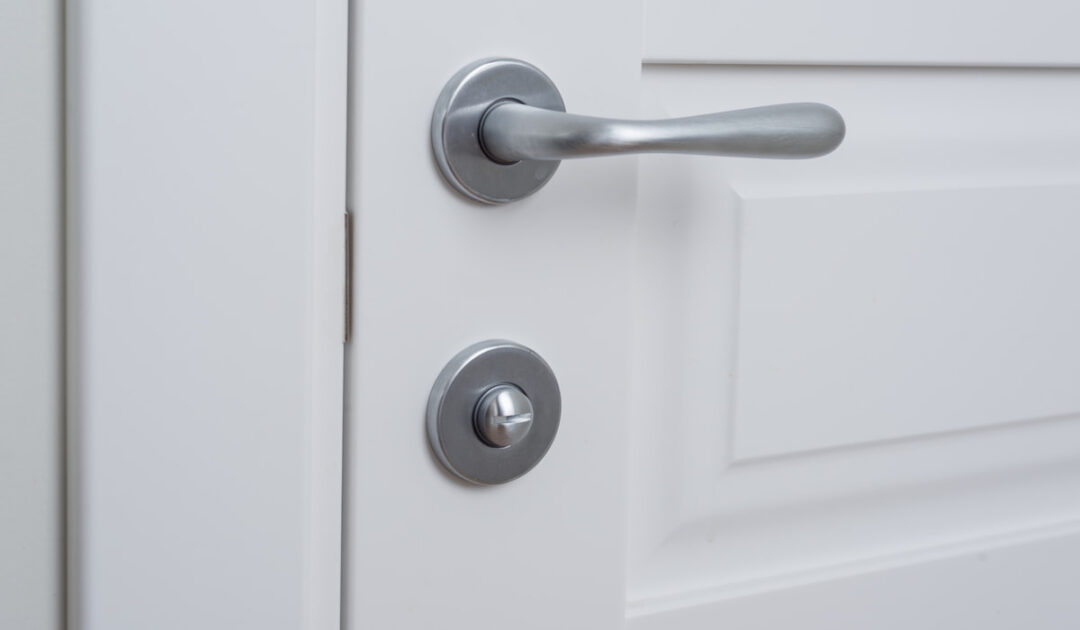How to Fix a Door Thumb Latch That Won't Fully Retract? DIY All Day