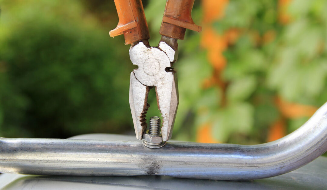 How to Remove a Bolt That Keeps Spinning? DIY All Day