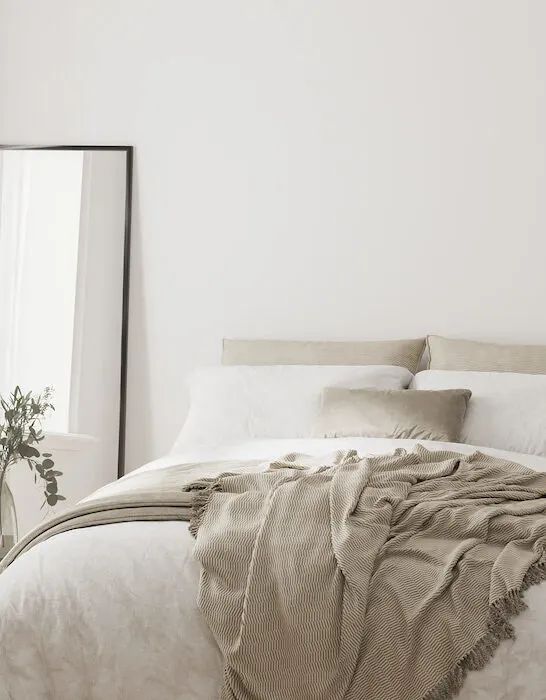 white and beige theme cozy bedroom